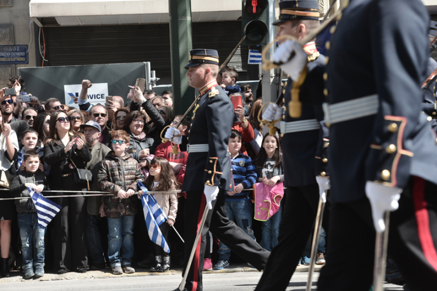 Στρατιωτική παρέλαση με το «Μακεδονία ξακουστή» στην Αθήνα