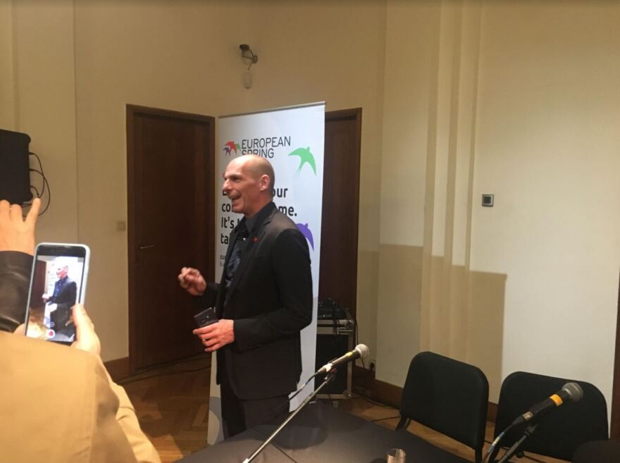 «Ευρωπαϊκή Άνοιξη» η συμμαχία με την οποία κατεβαίνει στις ευρωεκλογές ο Γιάνης Βαρουφάκης