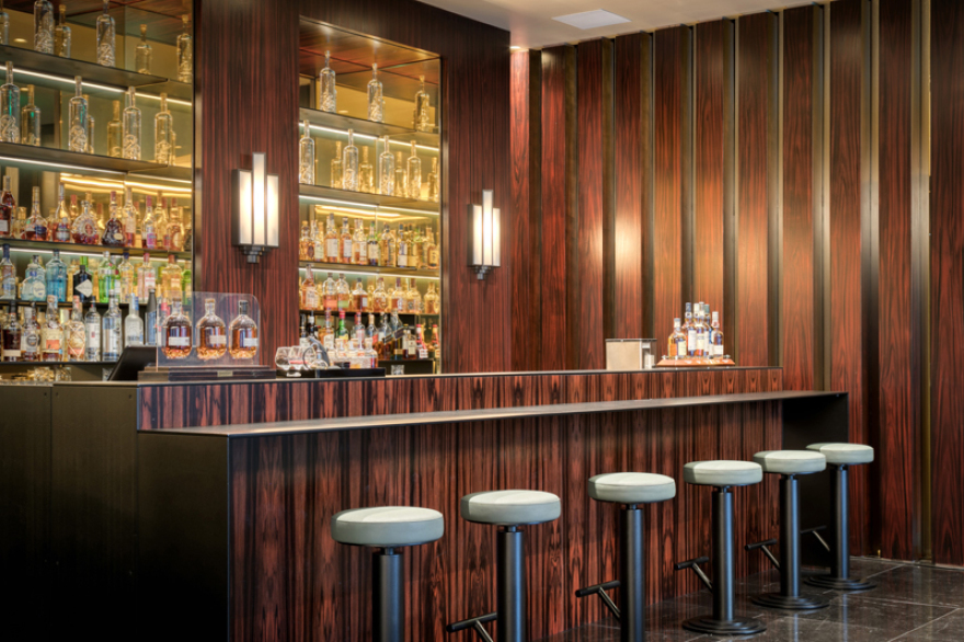 To  Divani Caravel «ξανασυστήνεται» με ριζική ανακαίνιση και την Ελληνική Φιλοξενία στην πρώτη γραμμή