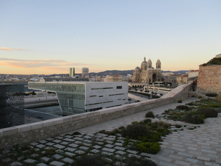 Μασσαλία: Η «Eλληνίδα» του γαλλικού νότου με το «αμαρτωλό» παρελθόν ξαναγεννήθηκε