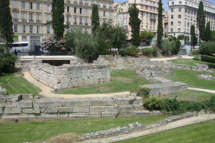 Μασσαλία: Η «Eλληνίδα» του γαλλικού νότου με το «αμαρτωλό» παρελθόν ξαναγεννήθηκε