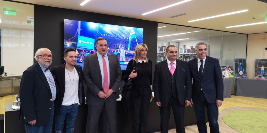 Λευτέρης Πετρούνιας και Σπύρος Γιαννιώτης στο BCA College: Πιο ψηλά, πιο δυνατά, πιο προσωπικά