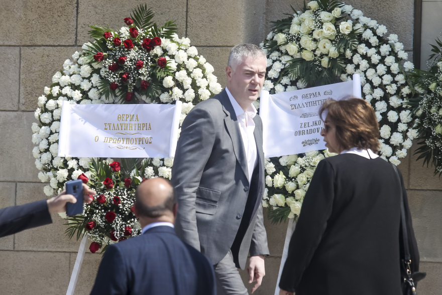 Σε κλίμα συγκίνησης το τελευταίο «αντίο» στον Θανάση Γιαννακόπουλο - Δείτε βίντεο