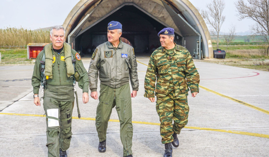 Ο αρχηγός ΓΕΕΘΑ πτέραρχος Χριστοδούλου πέταξε στη Λήμνο με F-16