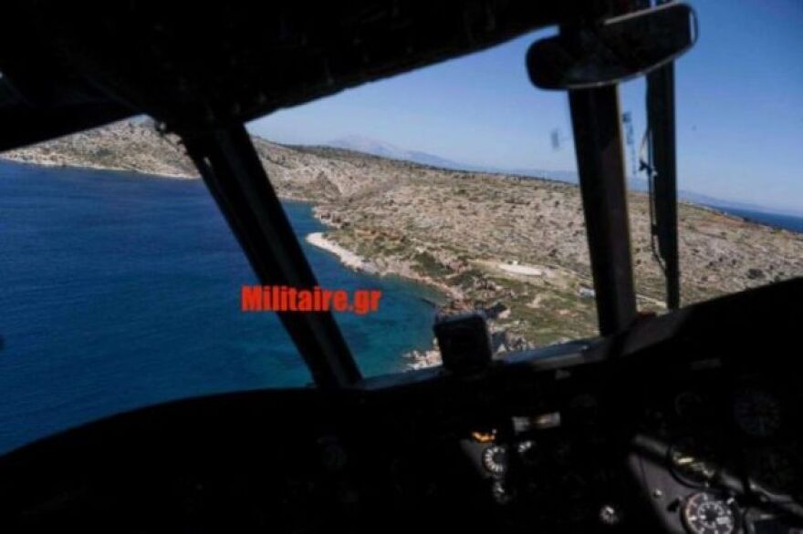 Φωτογραφίες: Ο Τσίπρας στο ελικόπτερο φωτογραφίζει τους Αρκιούς