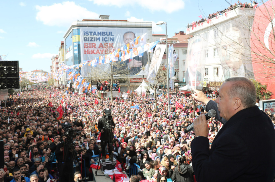 Επιμένει ο Ερντογάν: Εχουμε σχέδια για να κάνουμε την Αγία Σοφία τζαμί