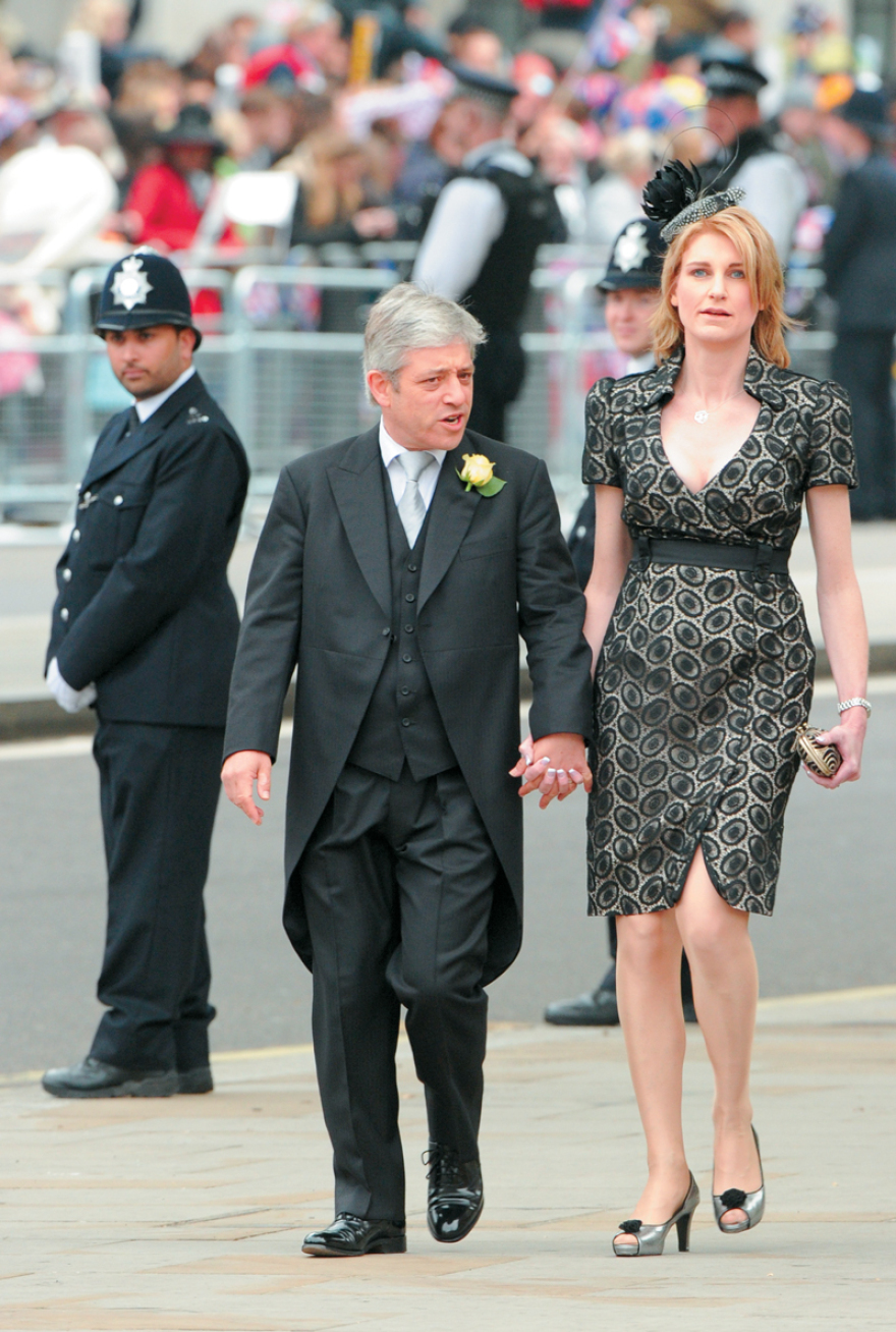 Tζον Μπέρκοου: Το Brexit, ο «τελάλης» και η άτακτη σύζυγος 