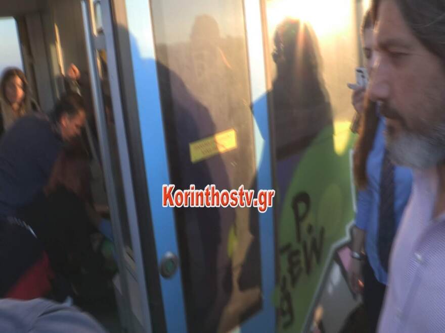 Συρμός του προαστιακού εκτροχιάστηκε λόγω υπερβολικής ταχύτητας στους Αγίους Θεοδώρους