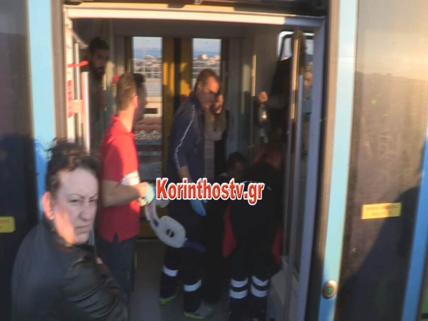 Συρμός του προαστιακού εκτροχιάστηκε λόγω υπερβολικής ταχύτητας στους Αγίους Θεοδώρους
