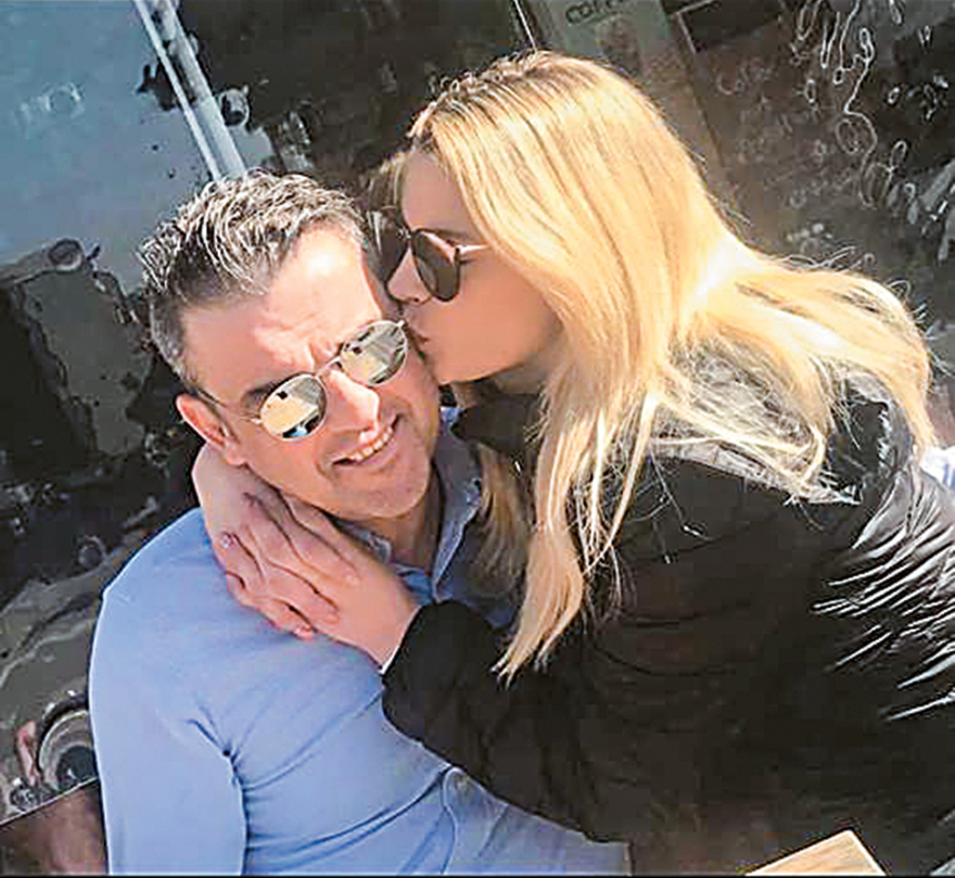 Θύελλα μετά τις αποκαλύψεις για τα λεφτά του Πετσίτη - Δείτε βίντεο