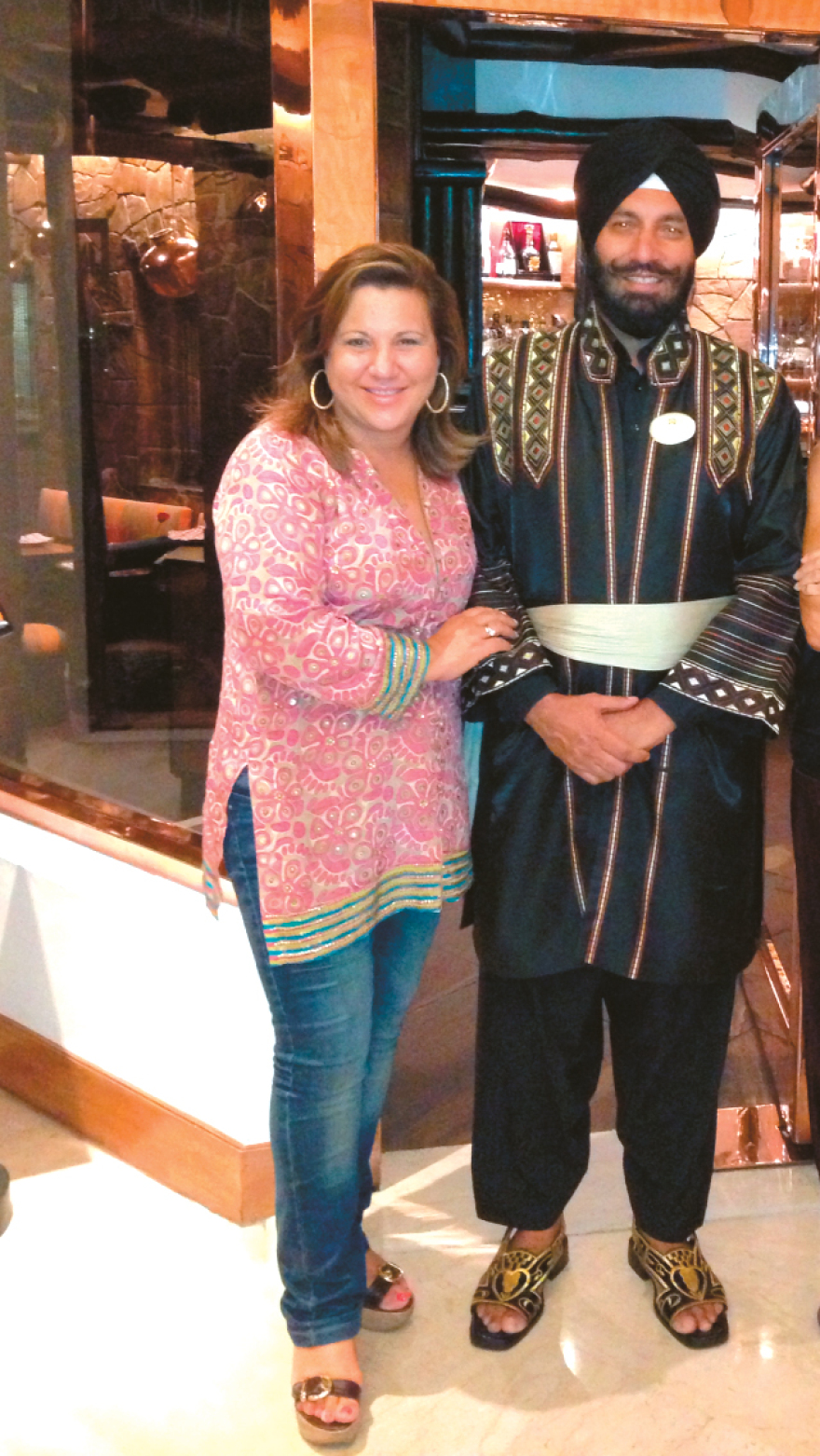 Δέσποινα Μοιραράκη: Μια... μπορδοροδοκόκκινη πτώχευση 