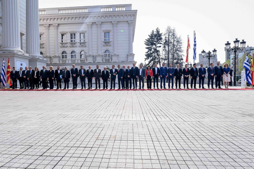 Φωτογραφίες: Τα παραλειπόμενα από την επίσκεψη Τσίπρα στα Σκόπια