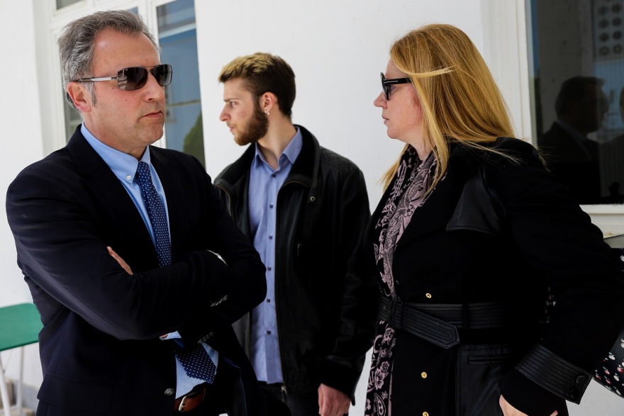 Βασίλης Λυριτζής: Βουβά τα πρόσωπα, χαρακωμένα από πόνο στο ύστατο χαίρε