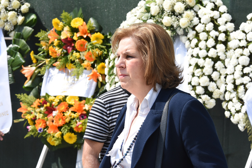 Βασίλης Λυριτζής: Βουβά τα πρόσωπα, χαρακωμένα από πόνο στο ύστατο χαίρε