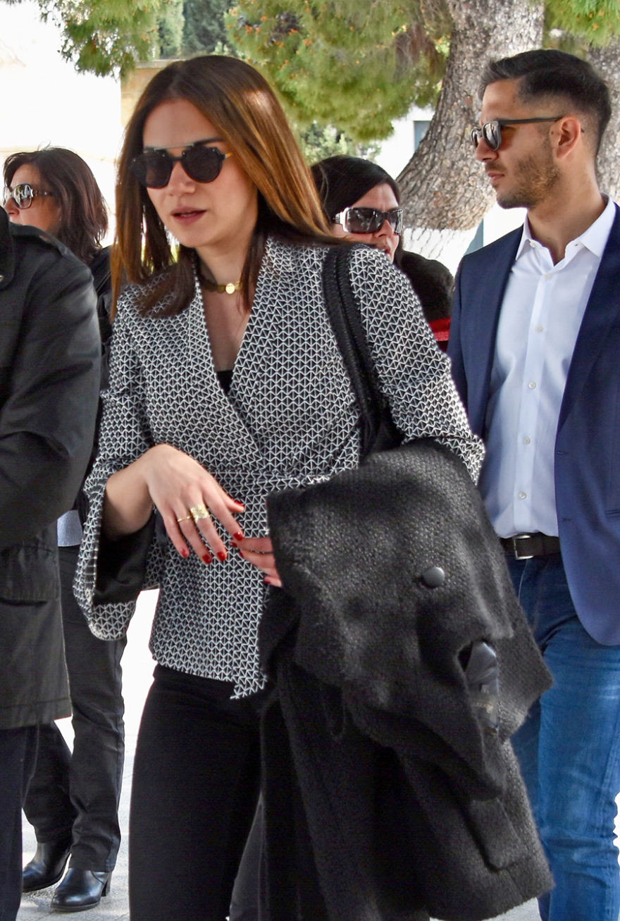 Το τελευταίο «αντίο» στον Βασίλη Λυριτζή