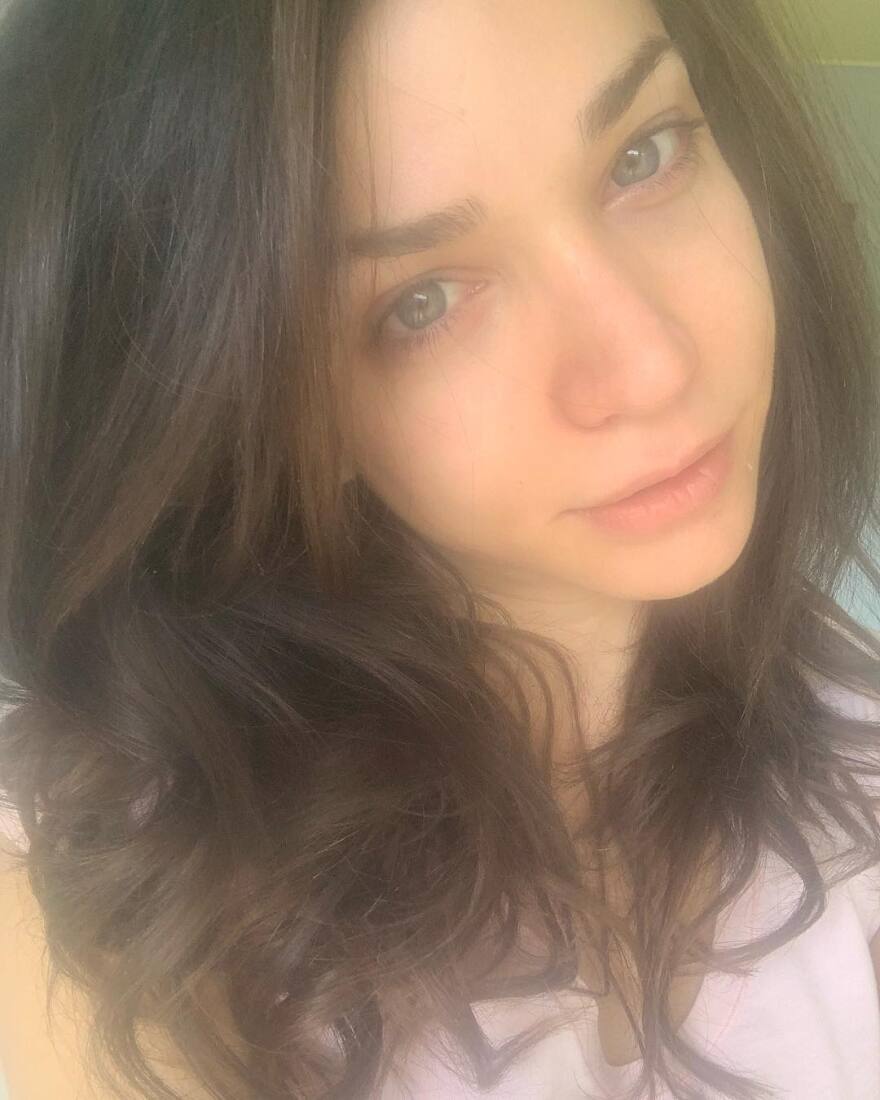 Η Κατερίνα Γερονικολού ξύπνησε και έβγαλε... selfie 