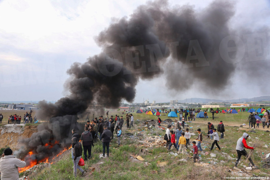 Τα Διαβατά έγιναν νέα Ειδομένη  - Τα μηνύματα που ξεσήκωσαν τους πρόσφυγες