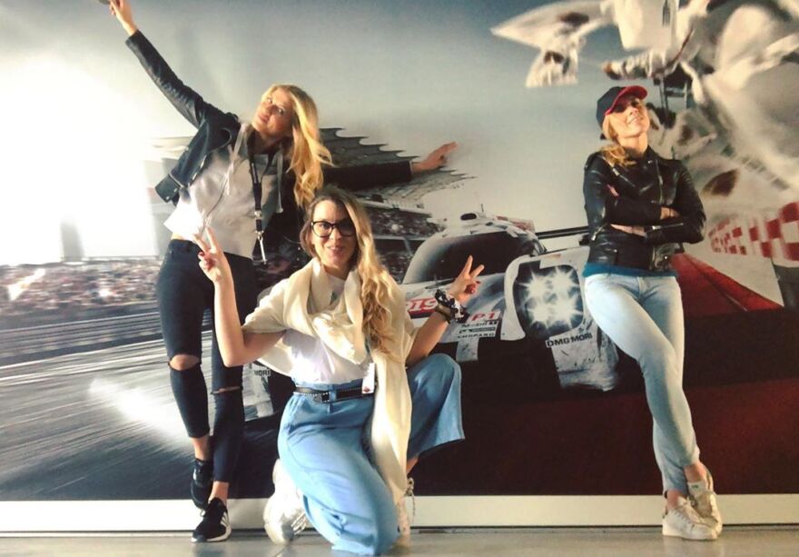 Η Ντορέττα Παπαδημητρίου στην πίστα της Formula 1 στην Κωνσταντινούπολη