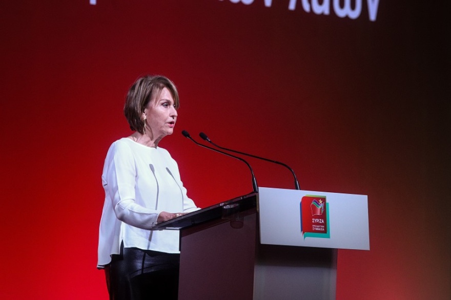 Με Τζουμάκα, Ρεπούση και Ραγκούση το νέο «ξεκίνημα» του Τσίπρα