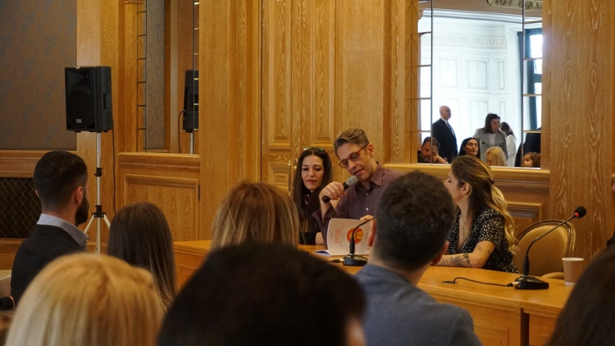 Βύρων: Ένας αδέσποτος σκύλος χωρίς τον άνθρωπό του