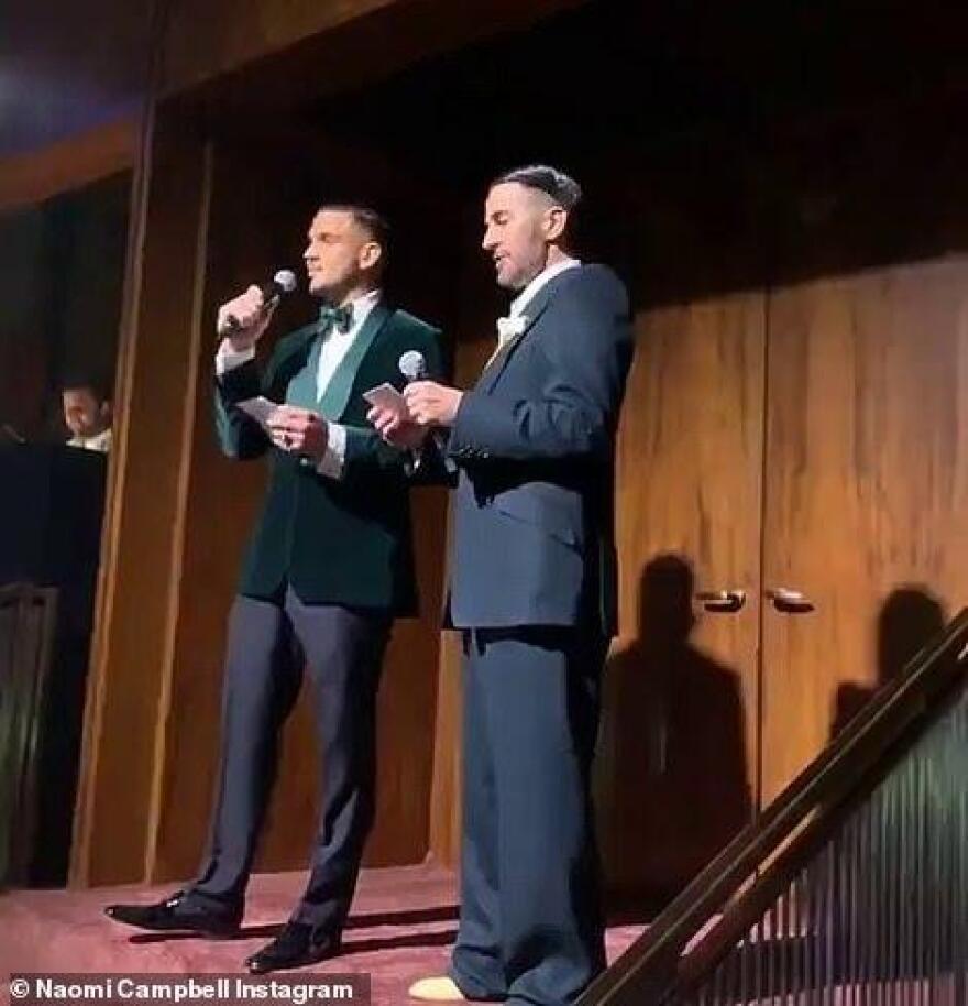 Λαμπερός γάμος για τον σχεδιαστή Marc Jacobs με τον 18 χρόνια νεώτερο σύντροφό του
