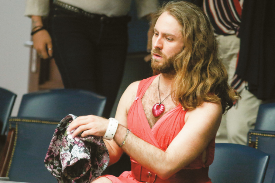 Τζέισον -Αντιγόνη: «Δεν έβγαλα τα φορέματα επειδή μπήκα στην πολιτική»