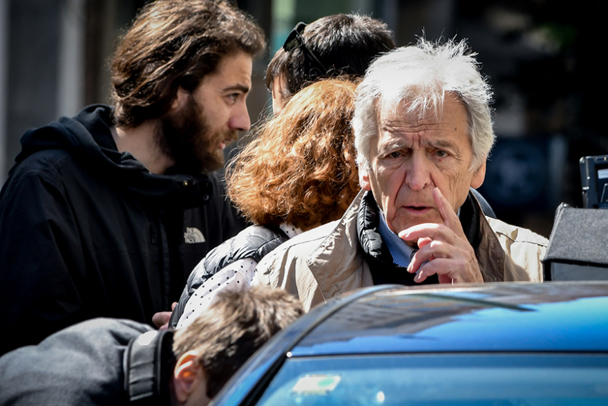 Φωτογραφίες από τα γυρίσματα της ταινίας του Γαβρά για το 6μηνο του Grexit