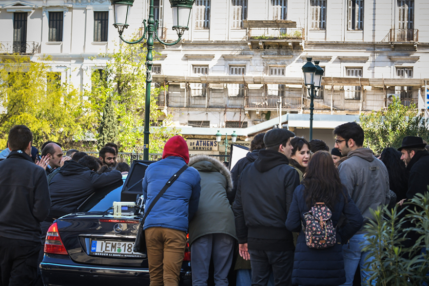 Φωτογραφίες από τα γυρίσματα της ταινίας του Γαβρά για το 6μηνο του Grexit
