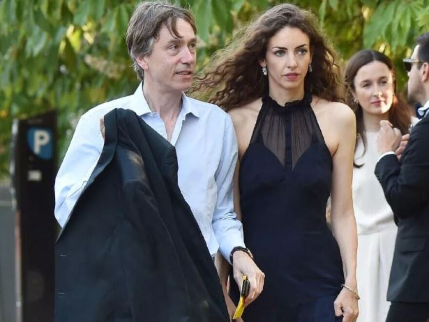 Ρόουζ Χάνμπερι: Η μαρκησία με το μπικίνι που έβαλε φωτιά στο Μπάκιγχαμ ως κρυφή ερωμένη του Ουίλιαμ