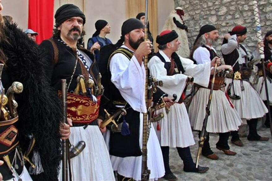 H «Πολιορκία» για την επανάσταση του 1821 ταξιδεύει στην Άμφισσα - Δείτε φωτογραφίες