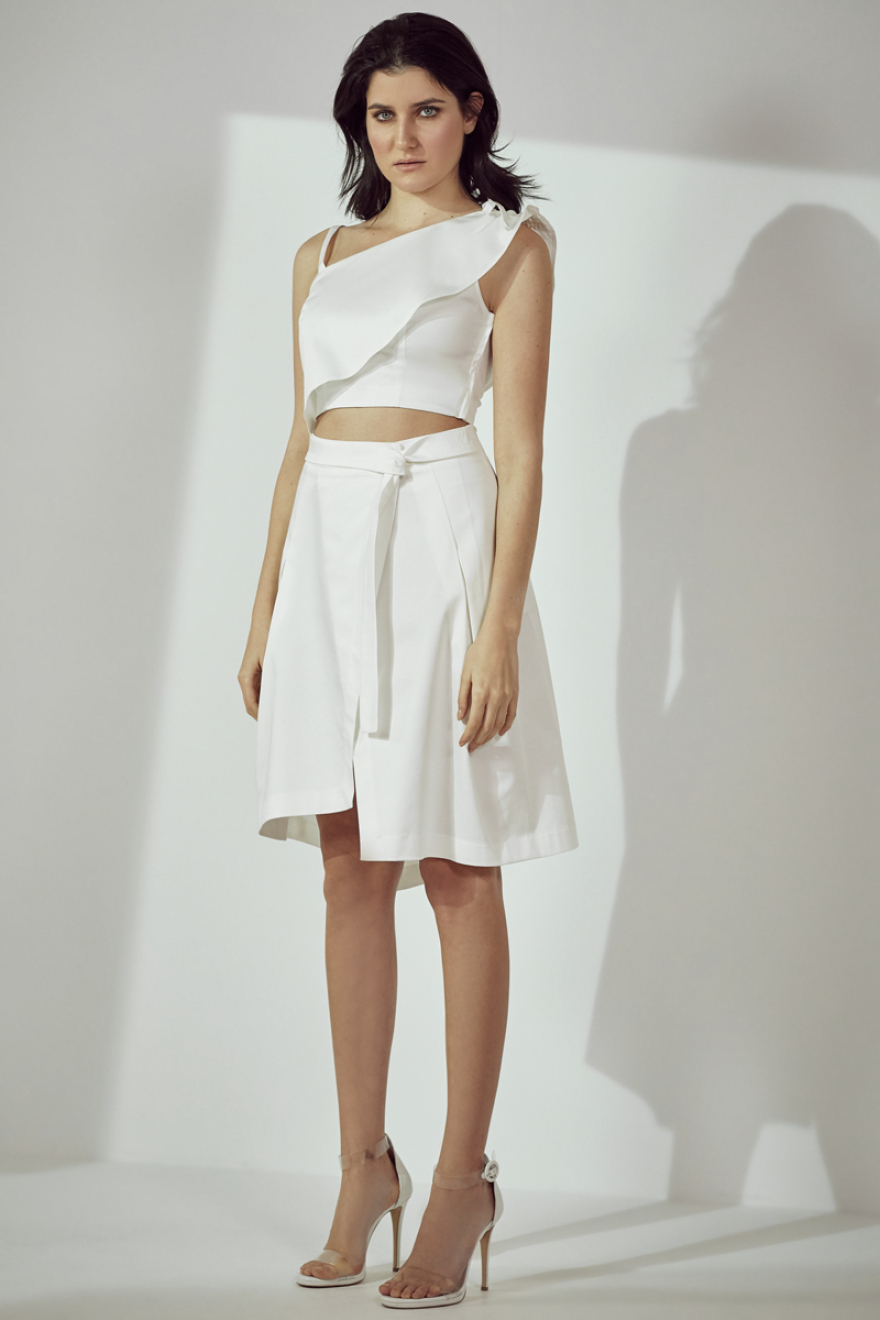 Όλοι μιλούν για τη νέα συλλογή ρούχων της Υβόννης Μπόσνιακ 