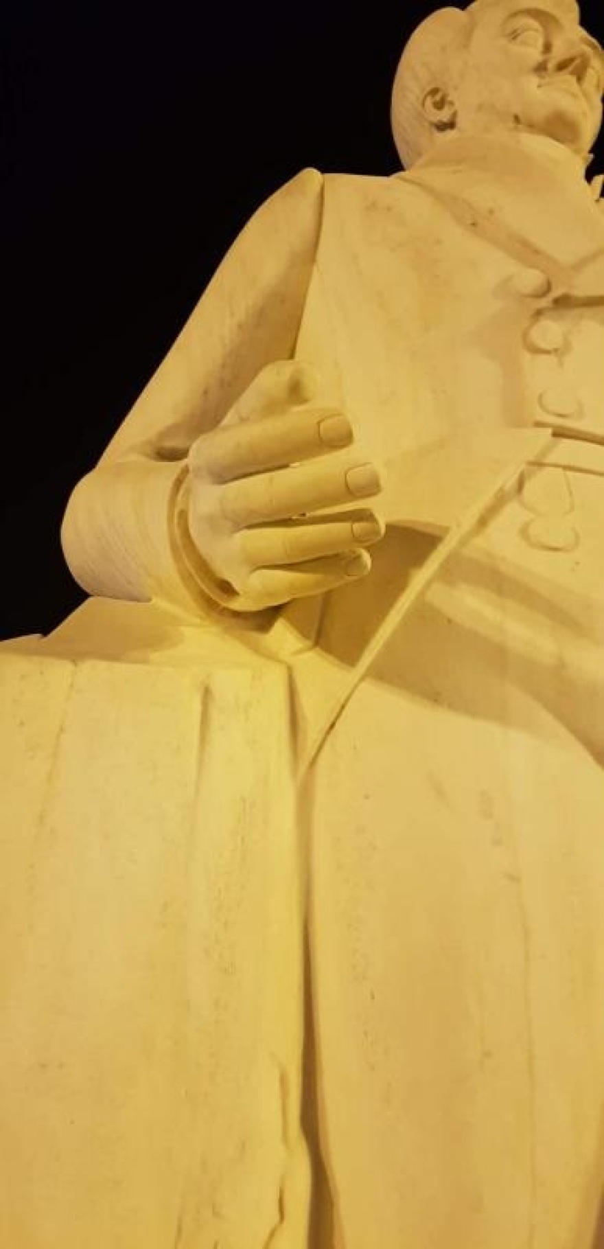 Βανδάλισαν ξανά το άγαλμα του Καποδίστρια στο Ναύπλιο