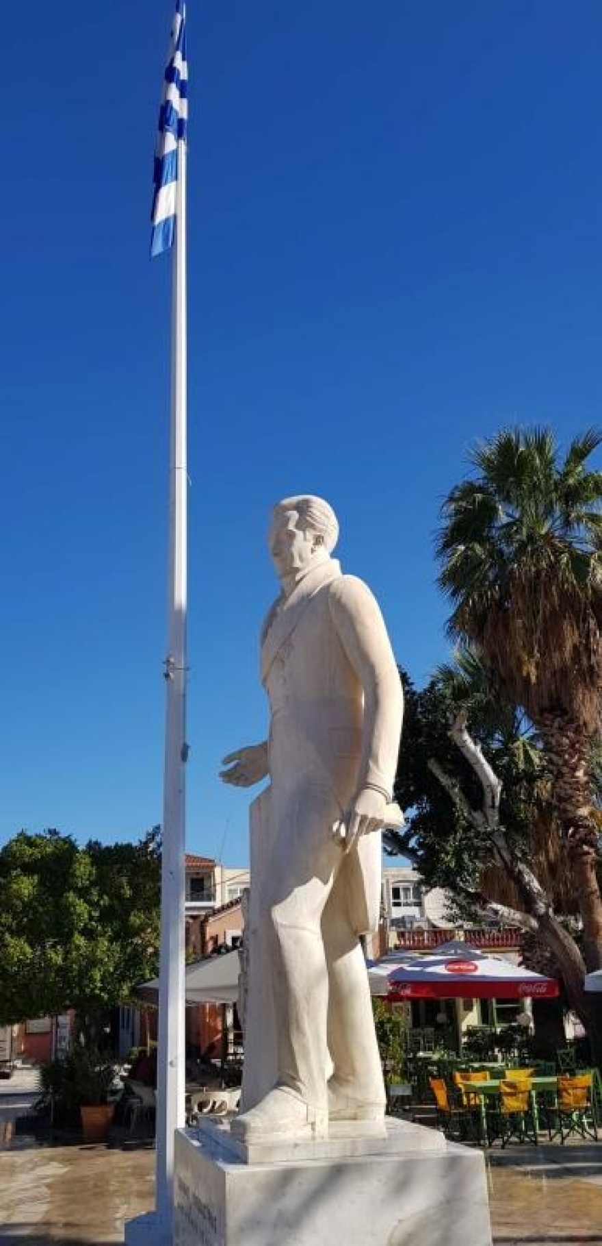 Βανδάλισαν ξανά το άγαλμα του Καποδίστρια στο Ναύπλιο