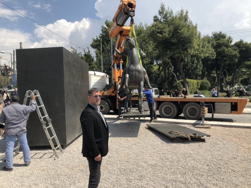 Στη θέση του το άγαλμα του Μεγάλου Αλεξάνδρου στο κέντρο της Αθήνας