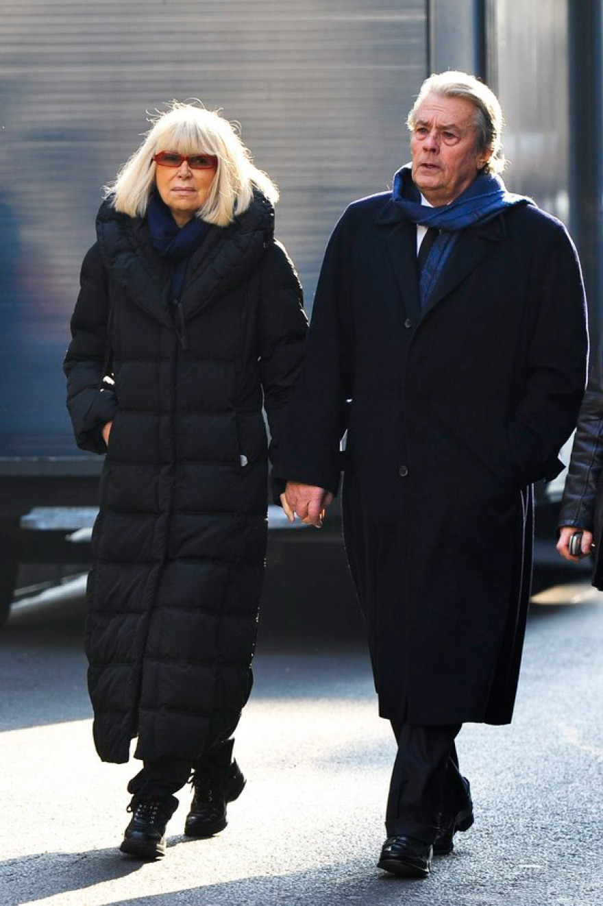 Οι Κάννες τιμούν τον Αλέν Ντελόν με Χρυσό Φοίνικα