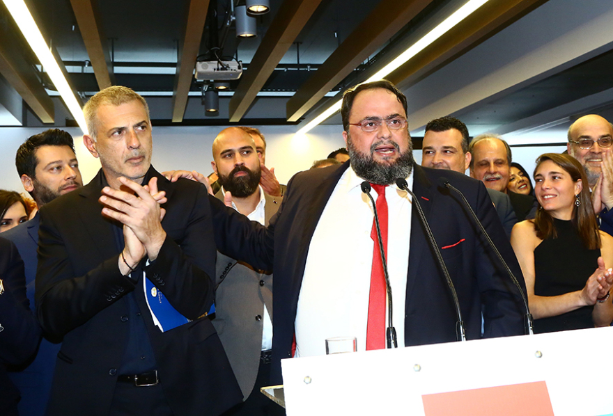 Ο «Πειραιάς Νικητής» παρουσίασε το ψηφοδέλτιό του- Ξανά υποψήφιος ο Βαγγέλης Μαρινάκης