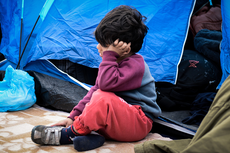  Οι μετανάστες παραμένουν στις σκηνές τους στο Σύνταγμα - Αρνούνται να μεταφερθούν σε δομές