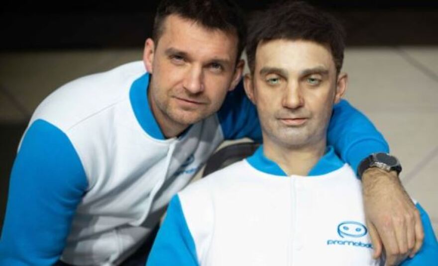 Ρωσία: Ρομπότ... ο νέος παρουσιαστής ειδήσεων στο κανάλι «Rossiya 24» 