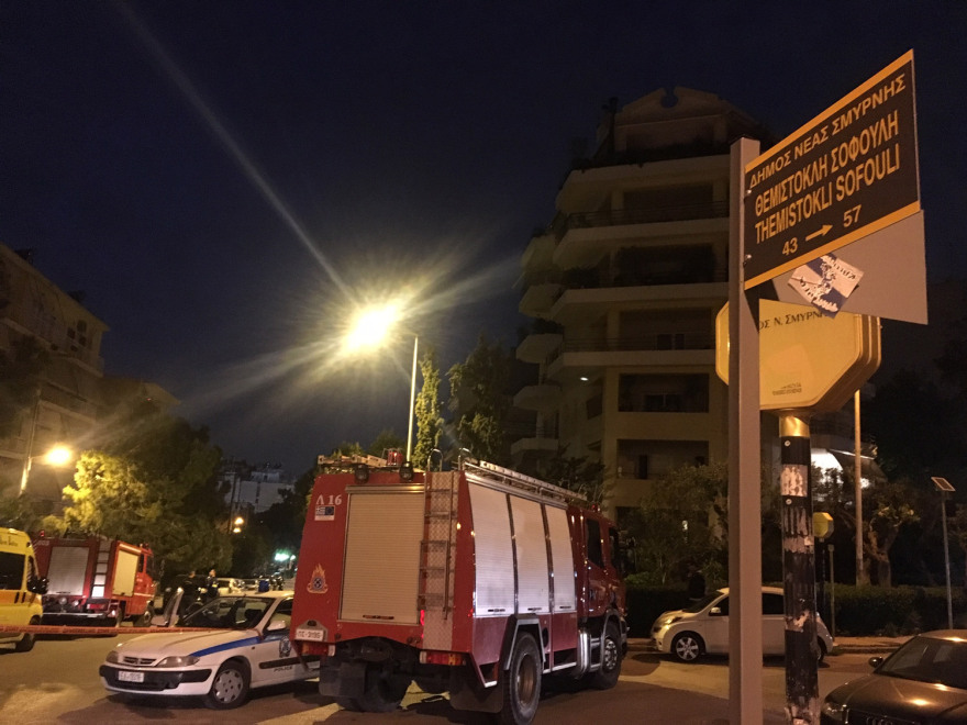  Ανδρας κρατά όμηρο τον πατέρα του  στη Νέα Σμύρνη