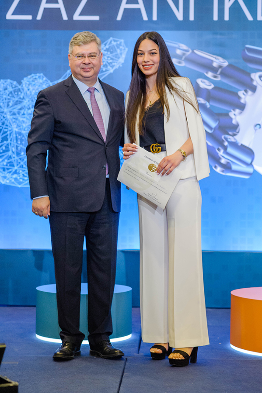 Ο Όμιλος ΕΛΛΗΝΙΚΑ ΠΕΤΡΕΛΑΙΑ συνεπής στην επιβράβευση της Νέας Γενιάς