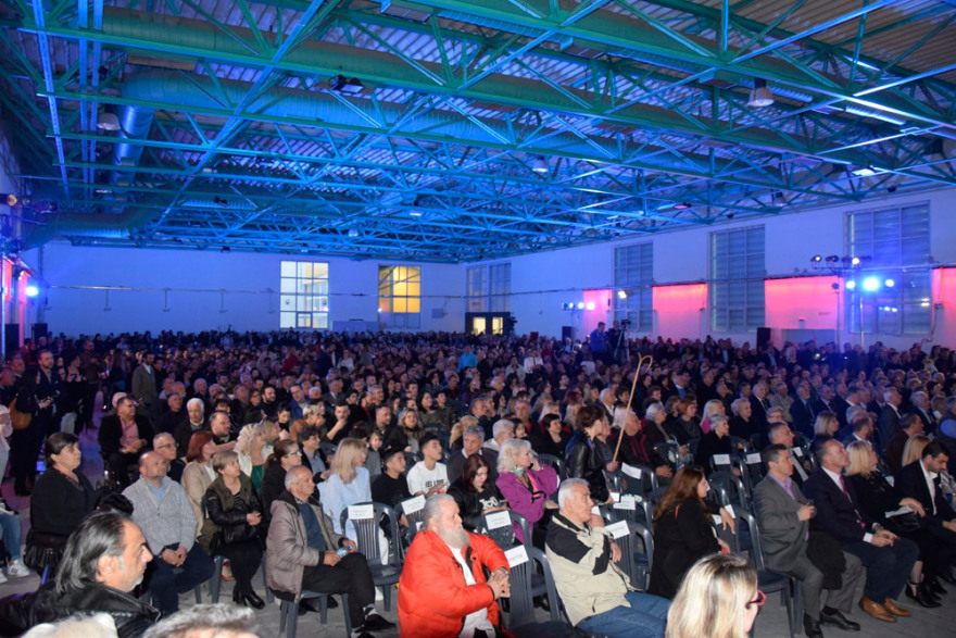 "Βούλιαξε το Περιστέρι" στην ομιλία του Ανδρέα Παχατουρίδη