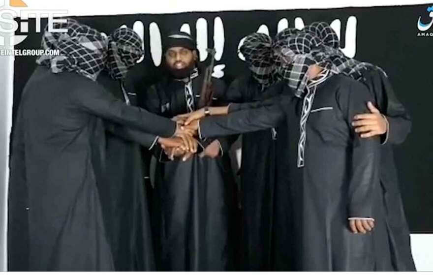 Σρι Λάνκα: Νεκροί ο πατέρας και δύο αδελφοί του εγκέφαλου πίσω από τις βομβιστικές επιθέσεις