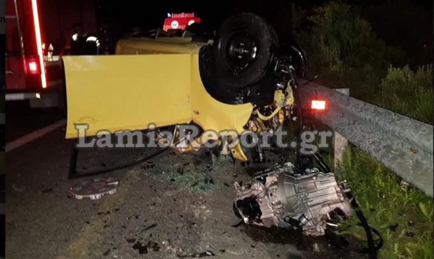 Γυναίκα οδηγούσε ανάποδα στην Αθηνών-Λαμίας  - Σκοτώθηκε η ίδια, τραυματίας ένας οδηγός