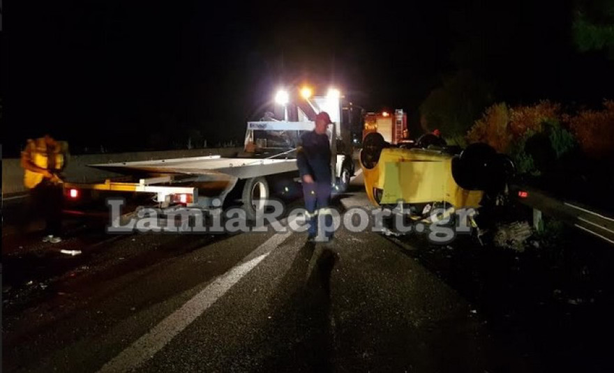 Γυναίκα οδηγούσε ανάποδα στην Αθηνών-Λαμίας  - Σκοτώθηκε η ίδια, τραυματίας ένας οδηγός