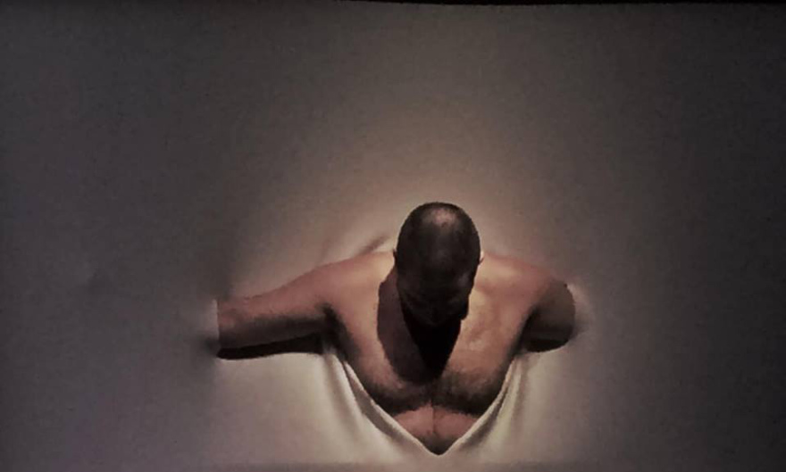 Ο Τάσος πήρε το όπλο του!