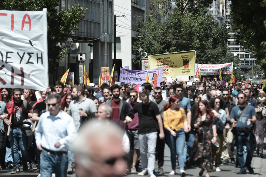 Πρωτομαγιά: Ολοκληρώθηκαν οι πορείες στην Αθήνα – Ανοίγουν οι δρόμοι
