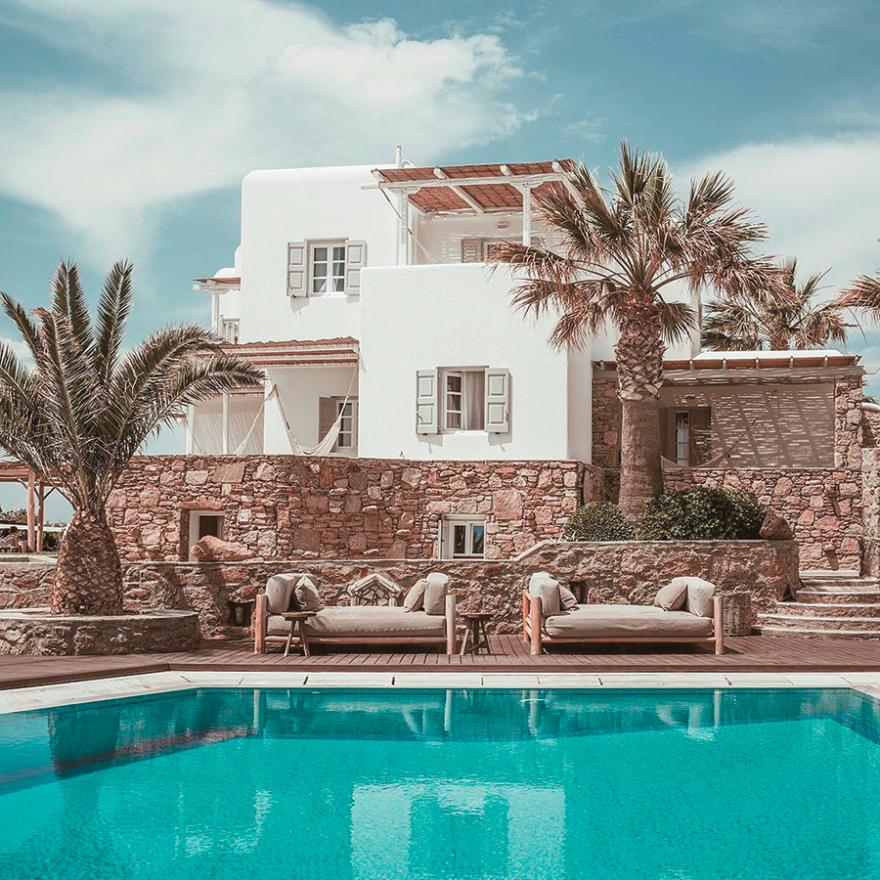 Μύκονος: Το «Soho house» δίνει €60 εκατ. για το «Scorpios»