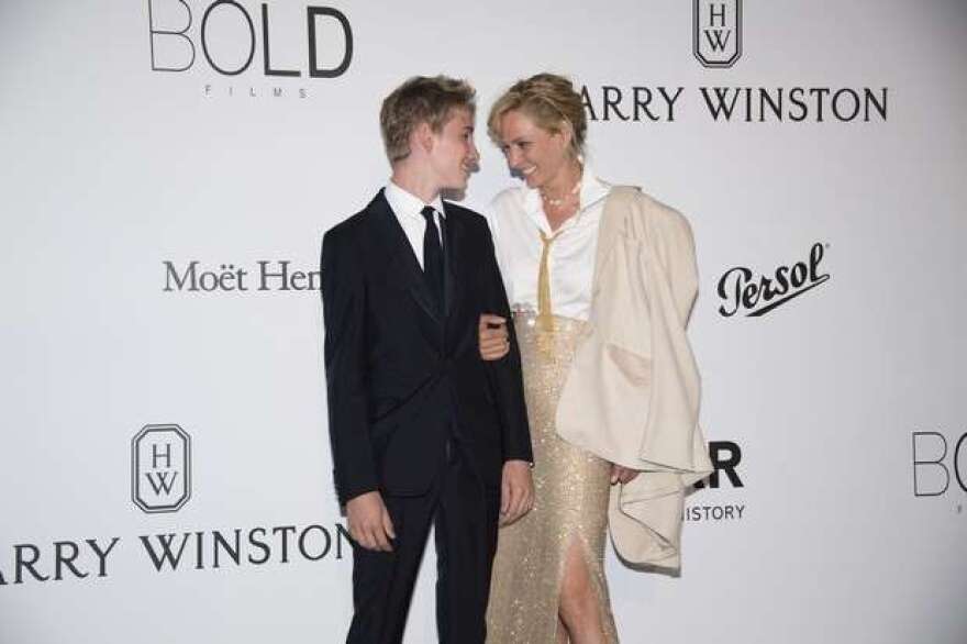 Δείτε την Ούμα Θέρμαν με τον 17χρονο γιο της 