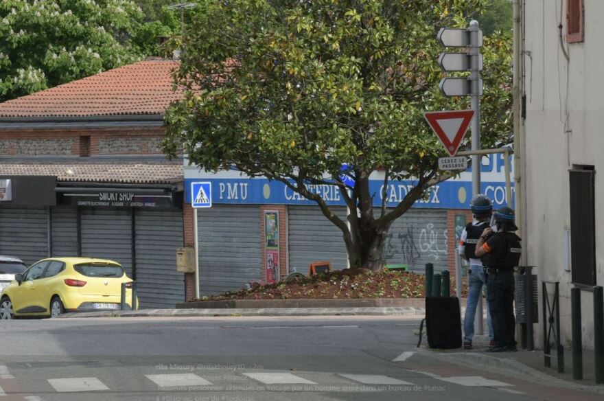 Έληξε η ομηρία στην Τουλούζη -  Ελεύθερες οι τέσσερις γυναίκες
