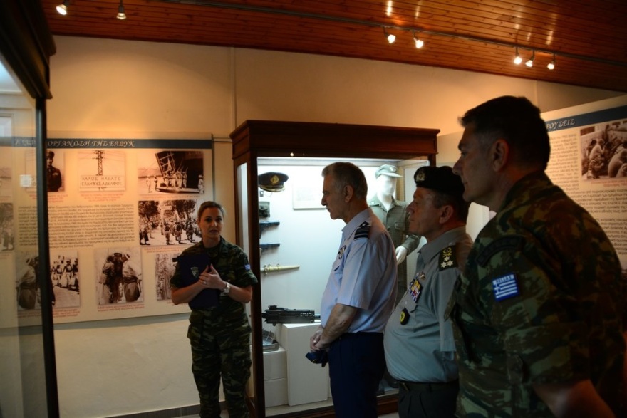 Επίσκεψη του Αρχηγού ΓΕΕΘΑ στην ΕΛΔΥΚ